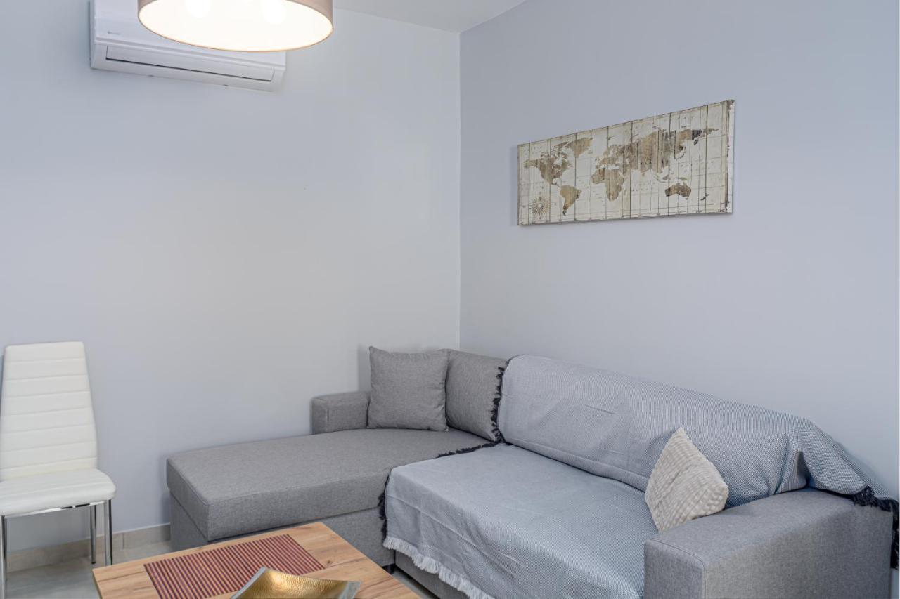 J&T Apartment - 150M From The Beach Zákynthos by Eksteriør bilde