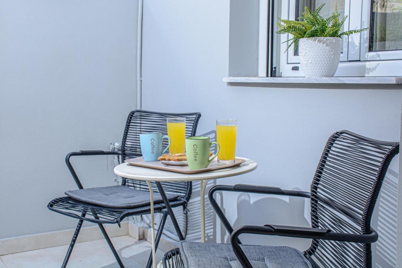 J&T Apartment - 150M From The Beach Zákynthos by Eksteriør bilde